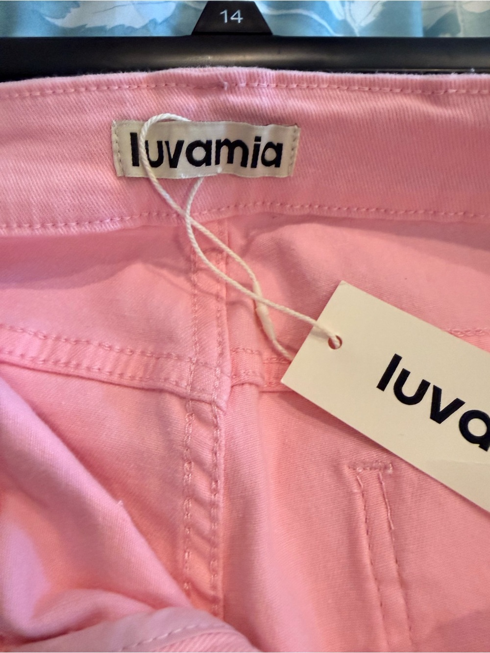 Luvamia Pink High-Waist Jeans cropped